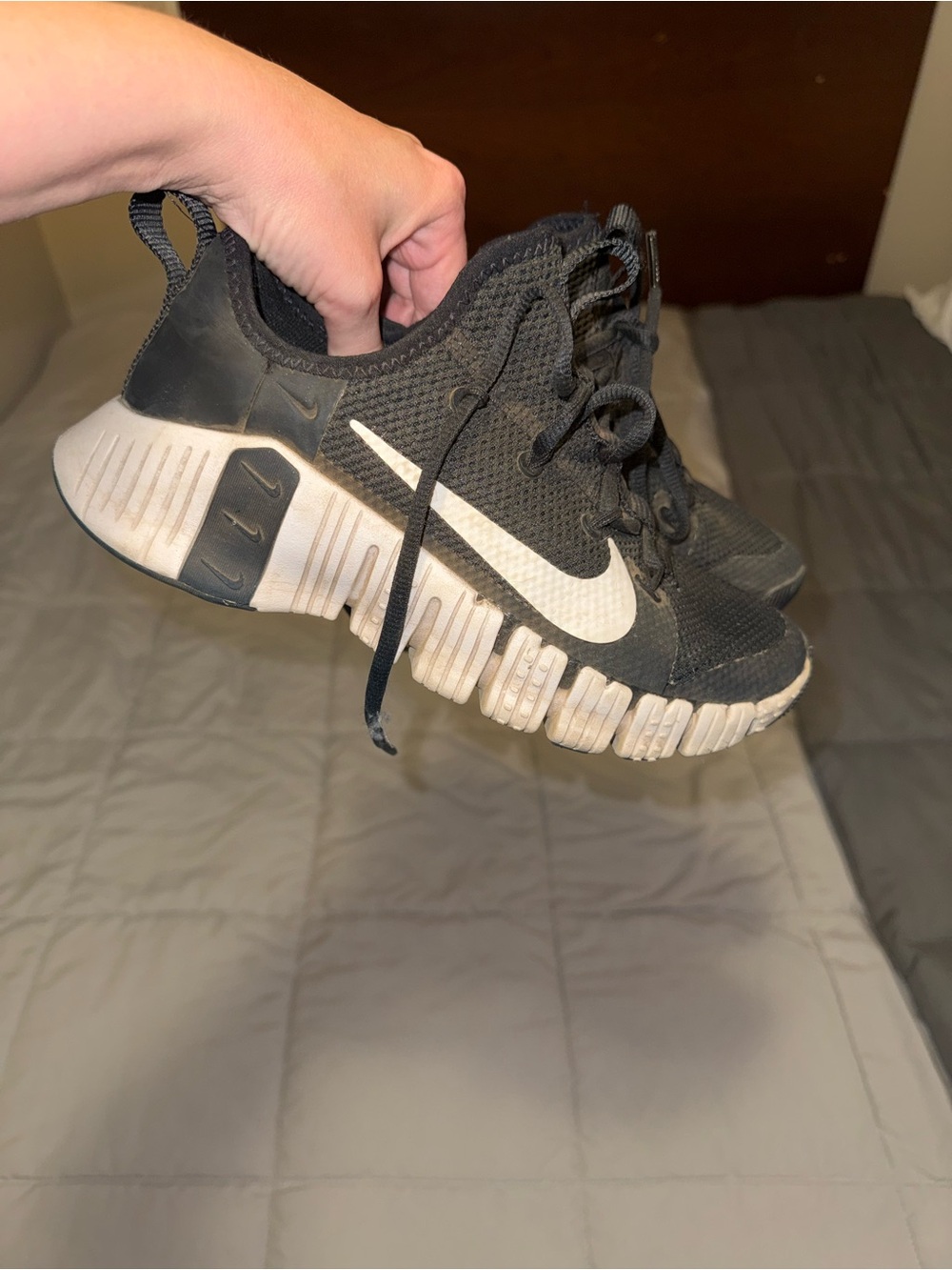 Nike Black and White Training Sneakers